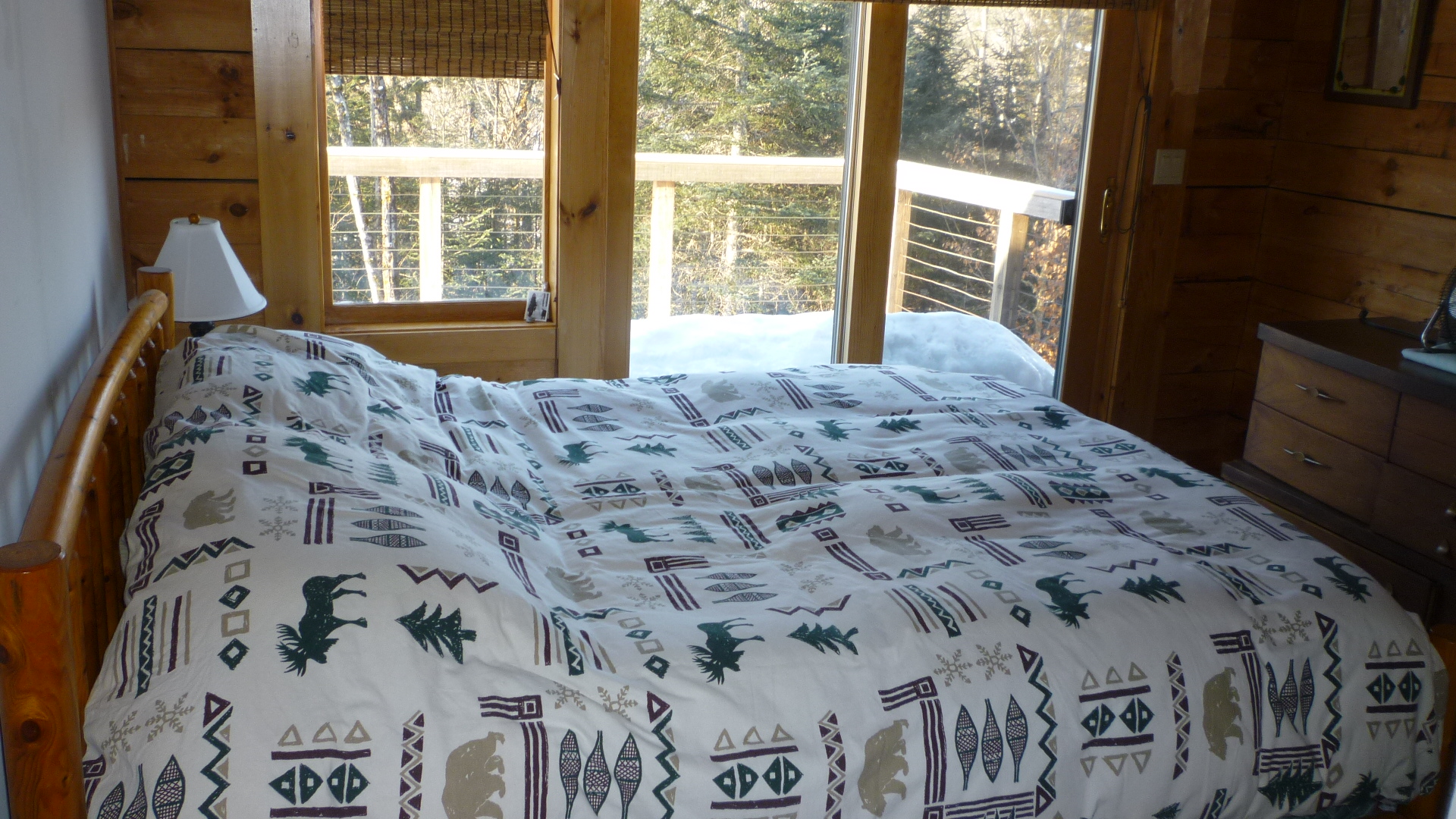 Log Home on 26.5 Acre Waterfront Lot in Ellsworth, NH = 197,500.00